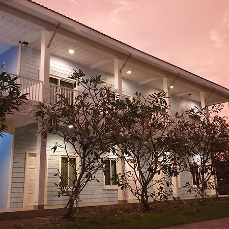Vanilla Ville Resort Khlong Thom Eksteriør billede