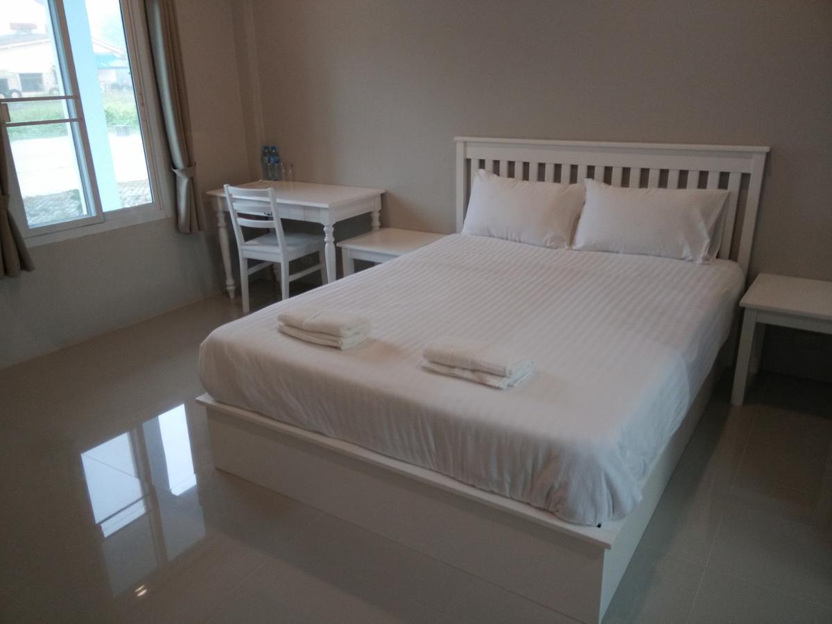 Vanilla Ville Resort Khlong Thom Eksteriør billede